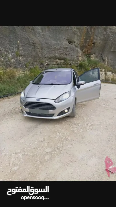فورد فيستا اتومات مطور 1600   كاش  فحص نظيف