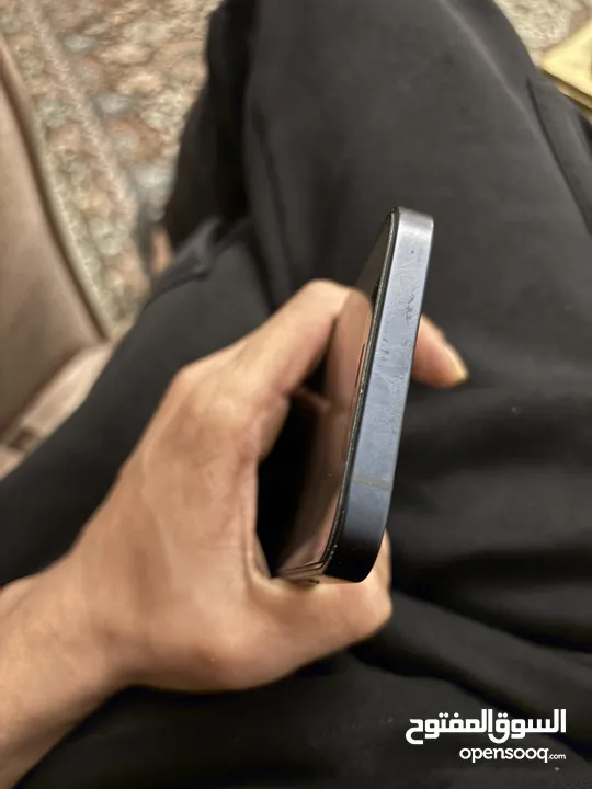 iPhone 12  64GB  استعمال شخصي