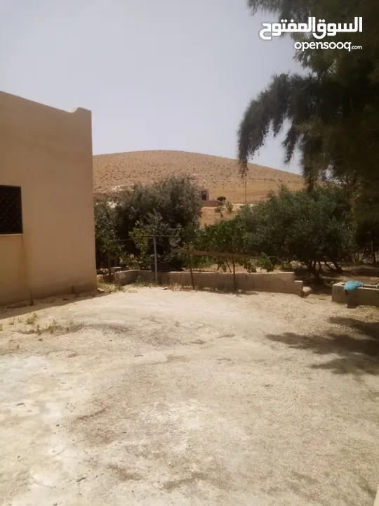 منزل للبيع في موقع مميز