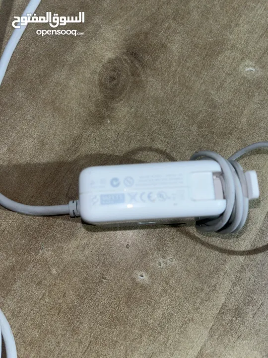 MacBook power 61w