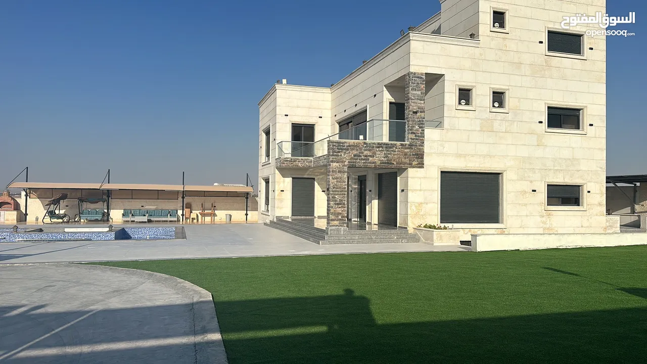 The view villa