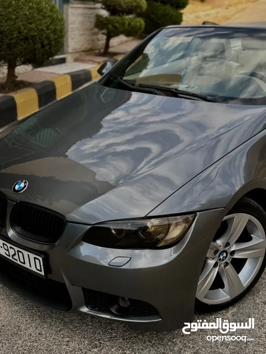 Bmw E93 2009 كشف بحالة الوكالة بسعر مغري جداً