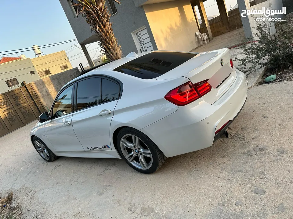 بي ام دبليو 320