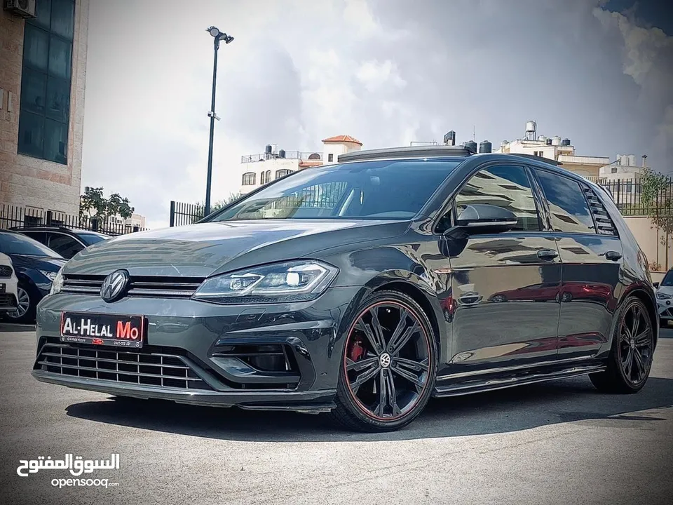 جولف MK 7.5 Golf GTI بتعديلات Full GTI والاجمل بكل تفاصيلها ولونها السيارة فل اضافات ولا غلطة