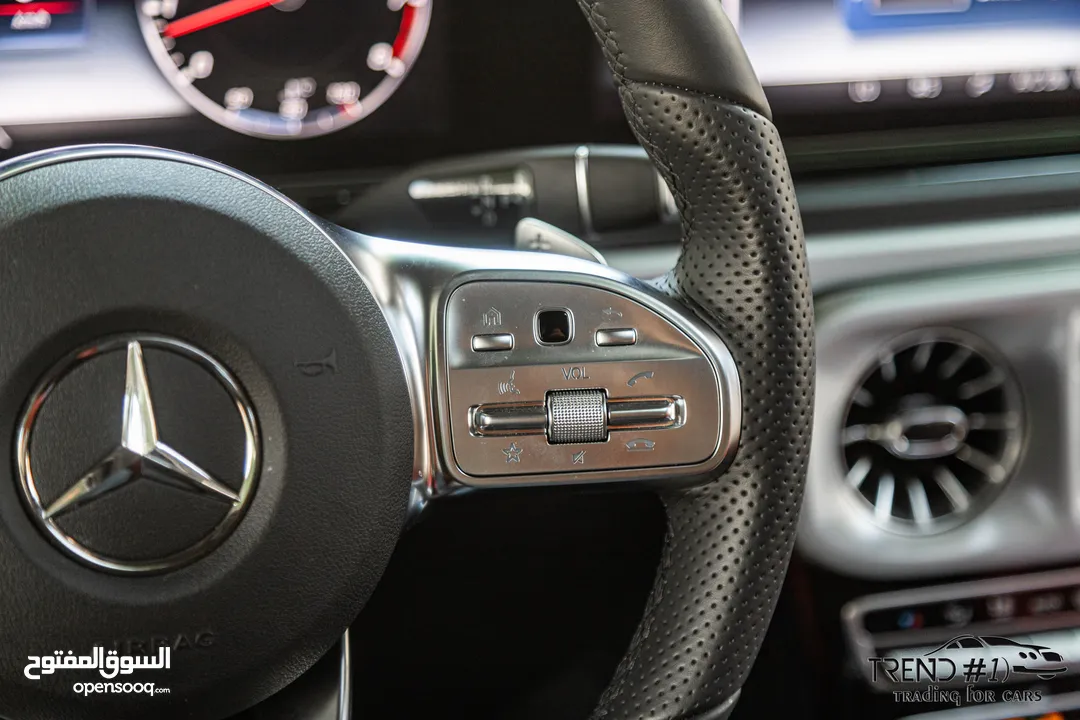 Mercedes G500 2024 Amg kit Night Package   السيارة وارد و كفالة الشركة و قطعت مسافة 2,000 كيلو