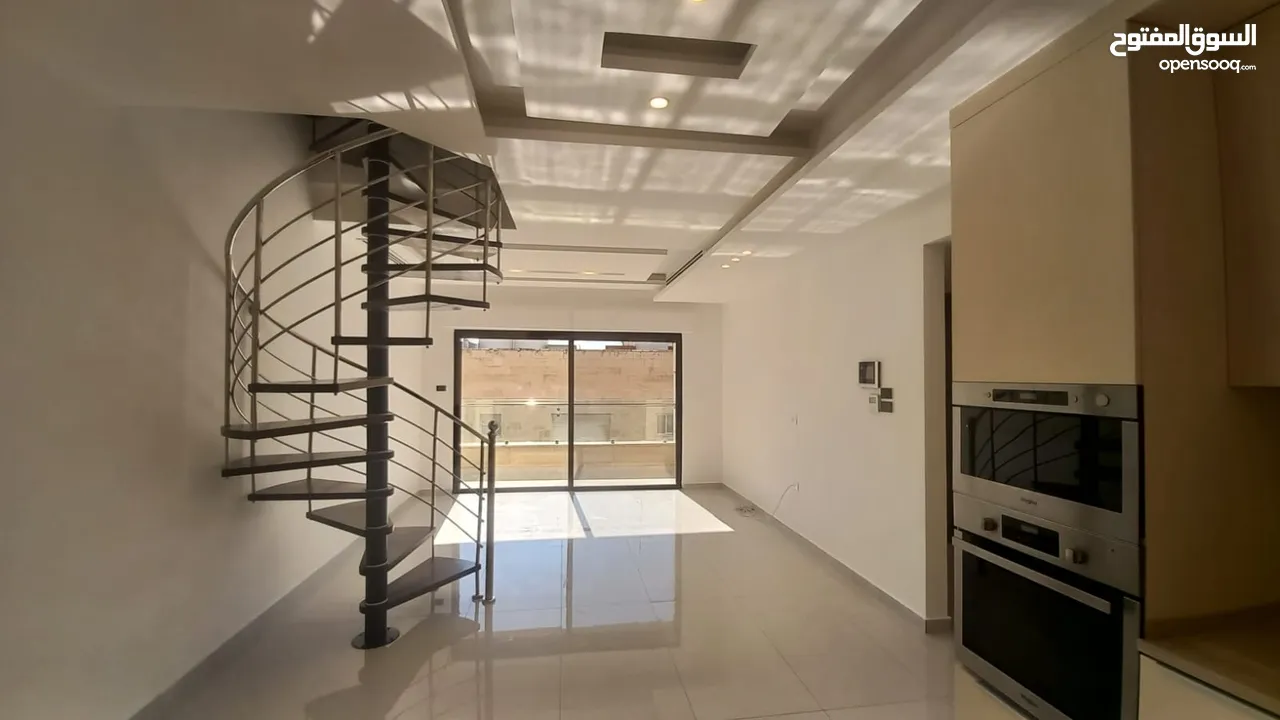 شقة غير مفروشة للايجار في دير غبار ( Property 40370 ) سنوي فقط