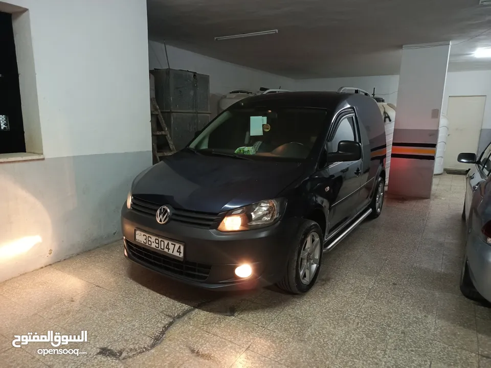 جولف كادي مميز سعر قابل للتفاوض فحص كامل شخصي وليس شركة مرخص سنة قصير ماتور 1600