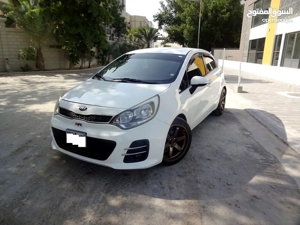 Kia Rio HB 1.4 L 2016 White Well Maintained  For Sale