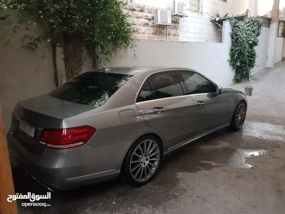 MERCEDES BENZ E200 MOD 2013