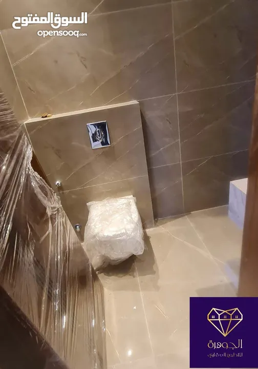 طابق اخير مع روف دوبلكس فاخر لم يسكن لقطه وبسعر مغري جدا عرض خاص أرقى مناطق خلدا وام السماق