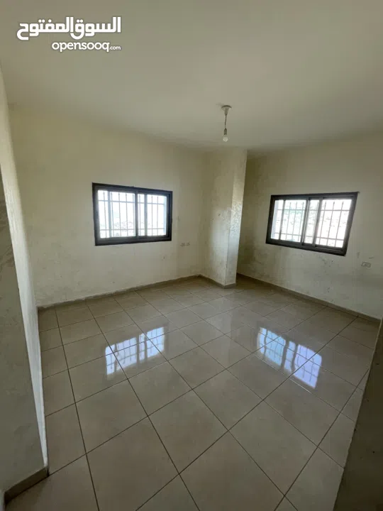 شقة للايجار بمنطقة ال17 بيتونيا