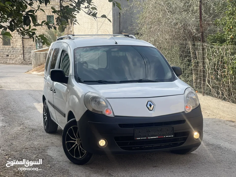رينو KANGOO 2013 بحالة الشركة