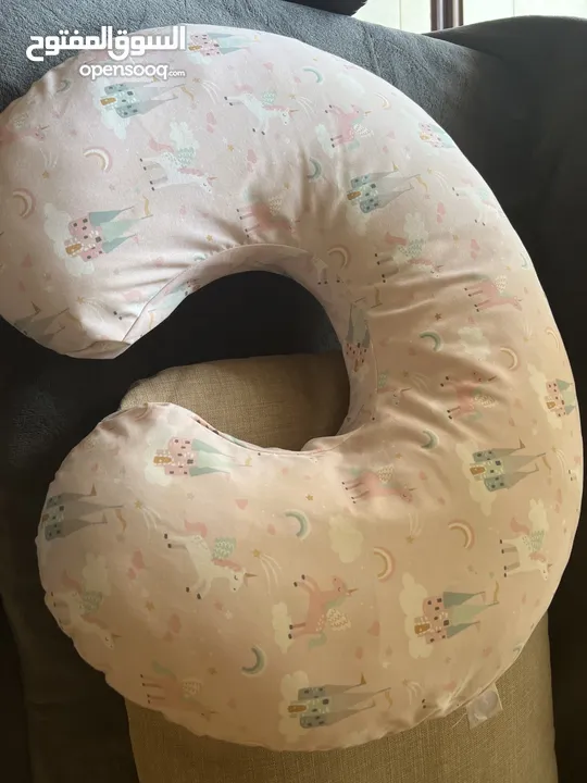 Boppy Breastfeeding Pillow مخدة رضاعة