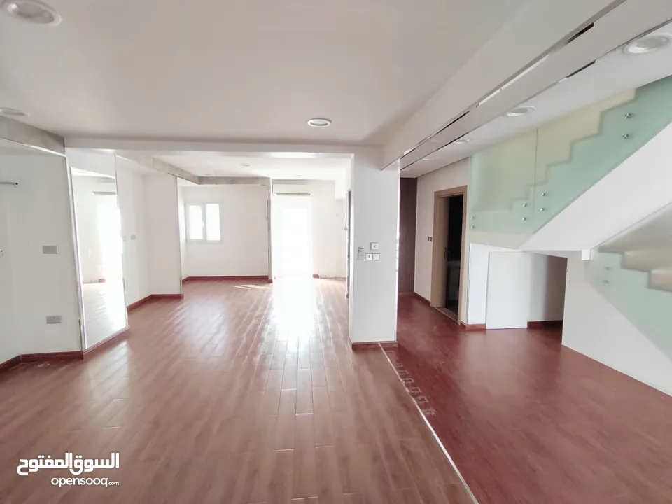 For Rent Commerical 4Bhk+1 Villa In Al Kahuwair