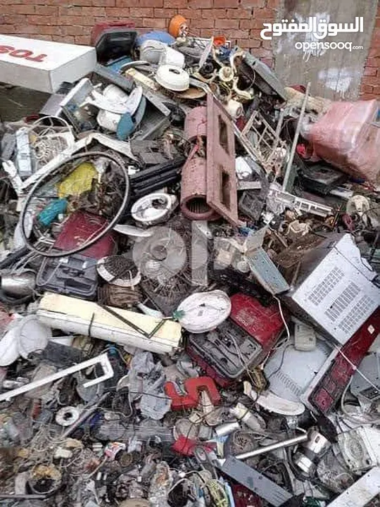 نشتري السكراب والخرده والأبواب والشبابيك و التدفئة المركزية و رديترات التدفئة و الكركيب بأعلى الاسعر