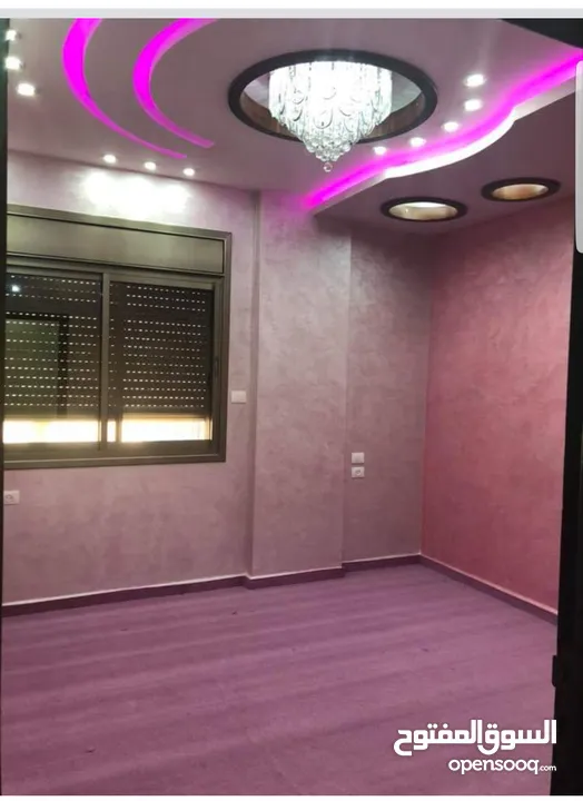 شقة للبيع في مدينة نابلس - اول شارع تل قرب محلات السيد تقريبا وصيدلية اوكسجين