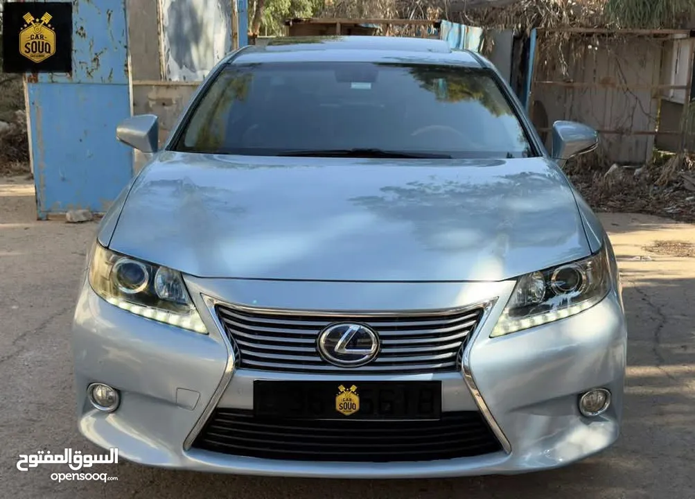 لكزس ES 300h موديل 2013