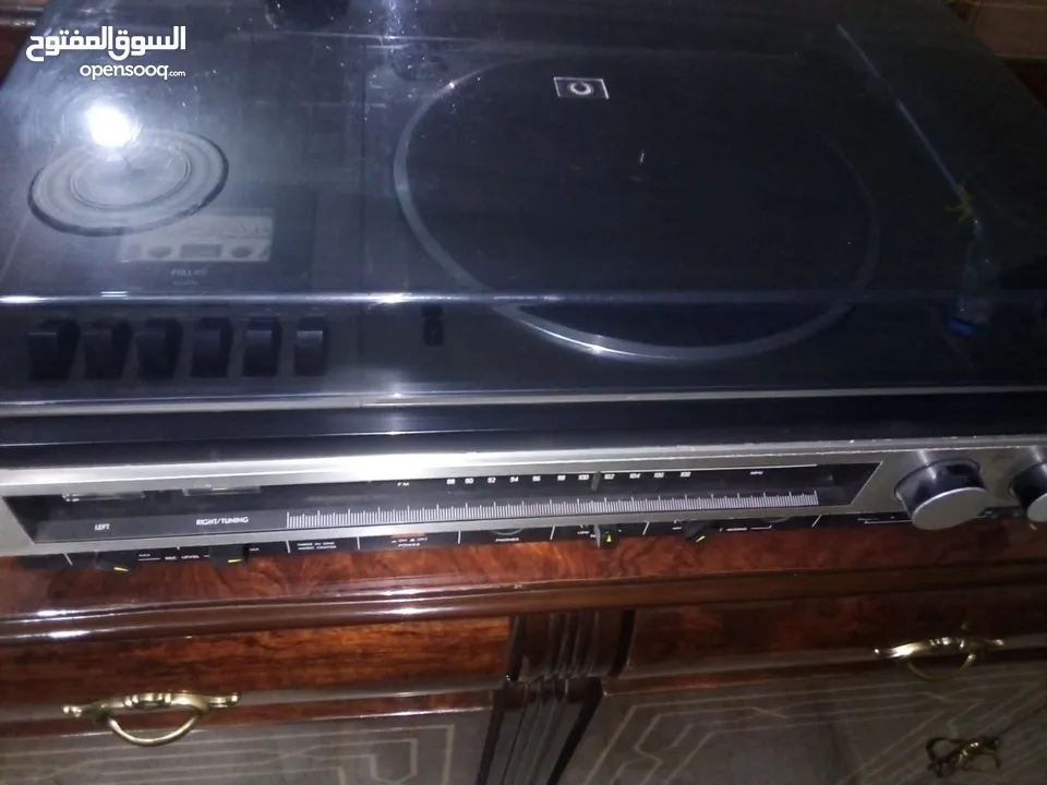 JVC=تحفة بحال الوكاله أصلي من سنة 1974ميلادي ألمهتم اترك رقم هاتفك بالتعليق =السعر نهائي100دينار