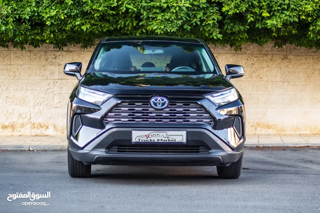Toyota RAV-4 2.5L Hybrid AWD 2022/ تويوتا راف 4 وارد الشركه صيانه الشركه