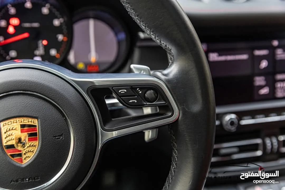 Porsche Mecan 2.0L Turbo وارد وكالة نقل