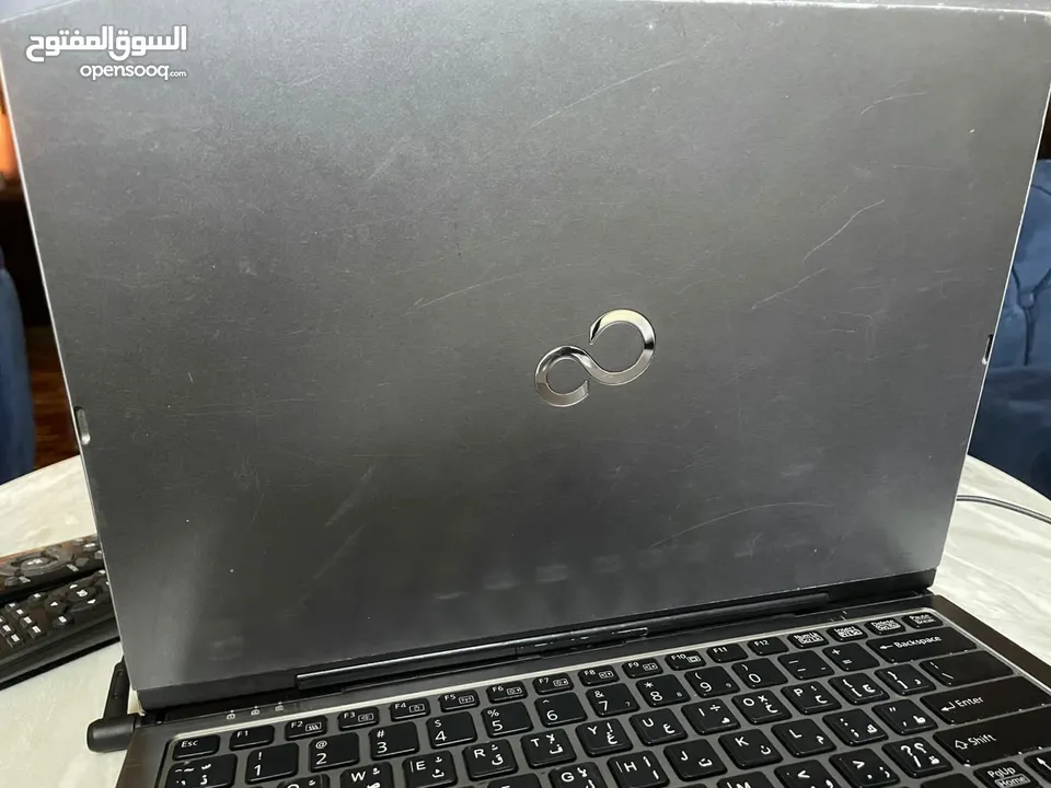 لابتوب fujitsu للبيع
