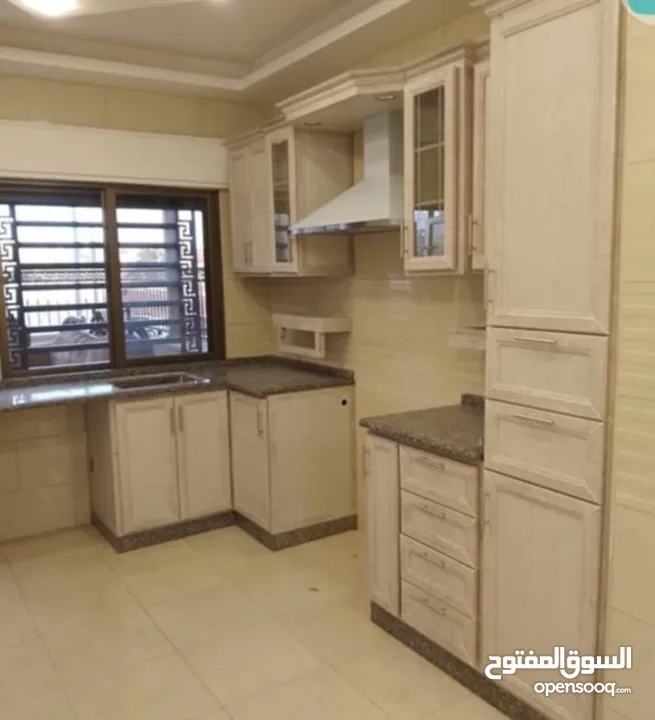 مطابخ الامنيوم بأرقى التصاميم والفنون أبواب الامنيوم مناخل تركيب صيانه اباجورات كهربا وعادي  شبابيك