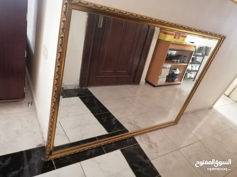 مراية بوفيه كبيره