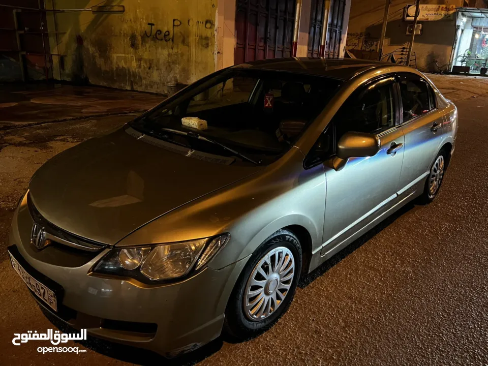 هوندا سافيك 2008 باللون الذهبي المميز بسعر الحررررق 29.000 ش