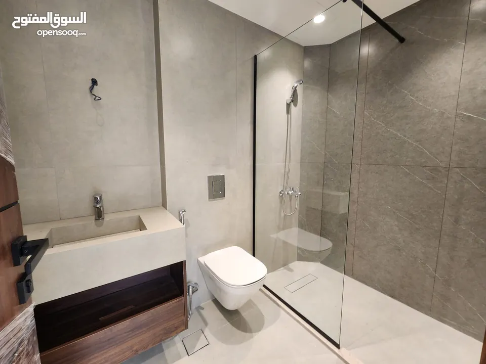 شقة فاخرة للبيع في منطقة الظهير - ref : 14485