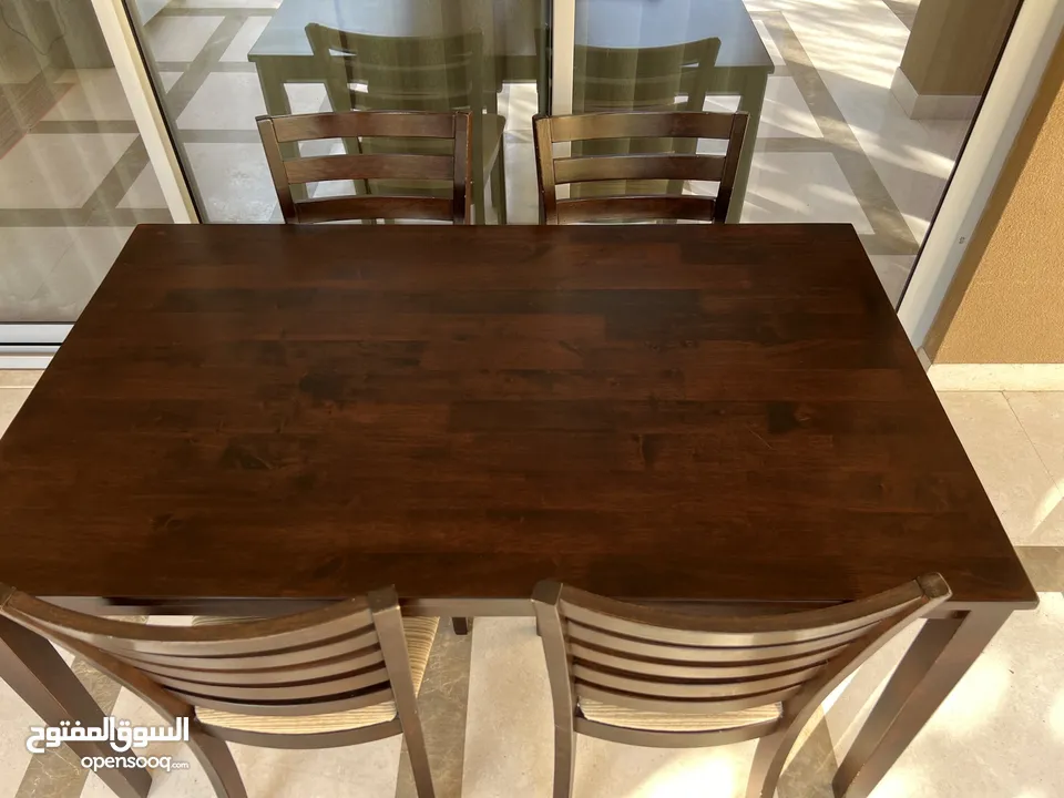 Dining Table with 4 Chairs