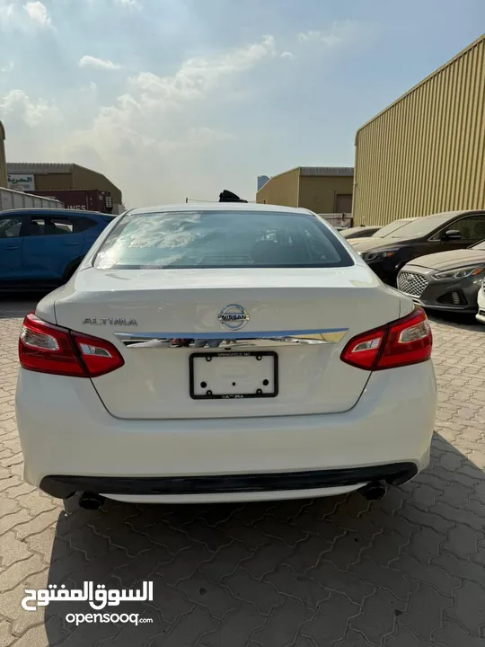 NISSAN ALTIMA SR  2017 وارد بحالة ممتازة