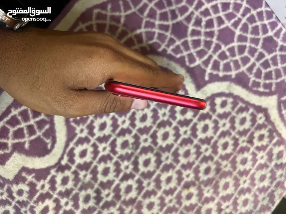 ايفون 11 عادي لل بدل او للبيع