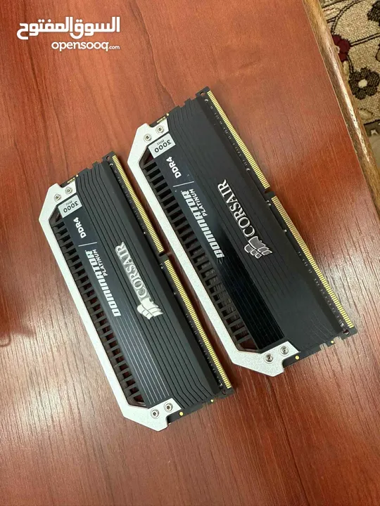 DOMINATOR PLATINUM 32GB