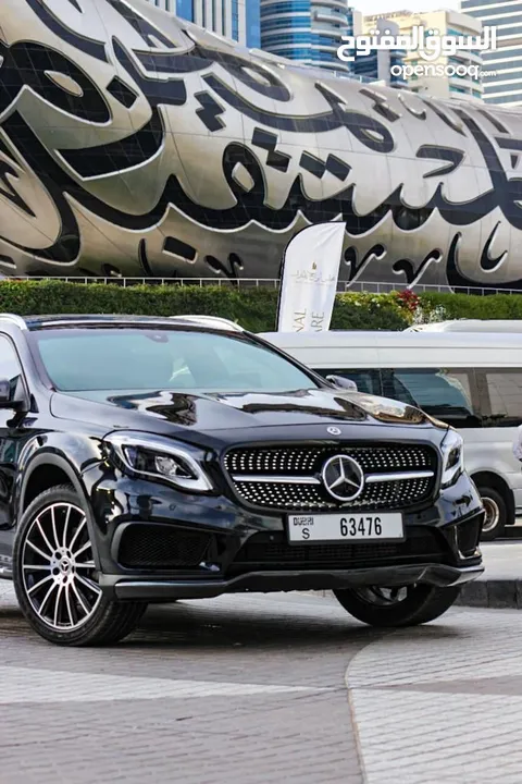 Mercedes Benz GLA 250 , 2020