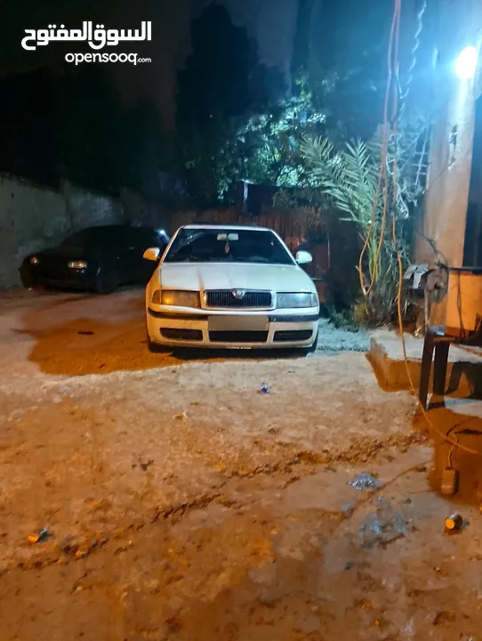 سكودا اوكتافيا 2004