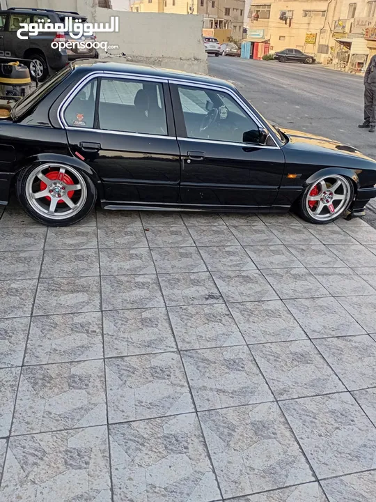 بي ام دبليو BMW E30  320  بوز نمر موديل 1986 محدثة 1990