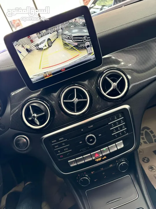 مرسيدس gla 200  بلاك اديشن موديل 2019  تسيير 2022  ترخيص + صيانة جديد  ممشى 60 الف  ايد اولى