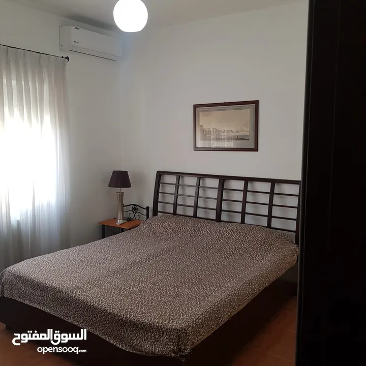 شقة مفروشة أول من ڤيلا اعلان رقم (Q35)