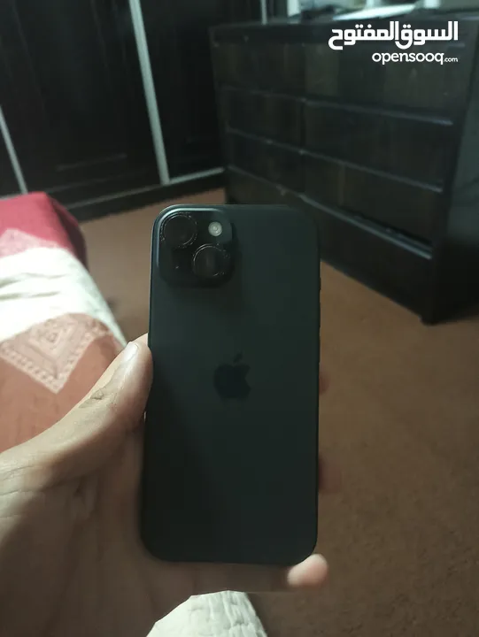 اعلان بيع ايفون 15