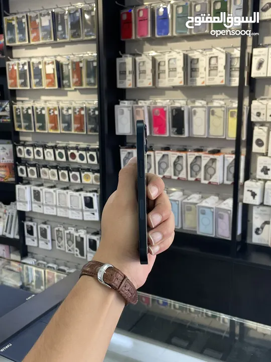 Iphone 13 مشفر