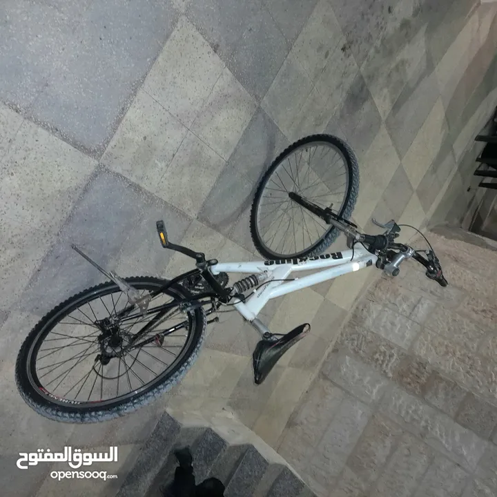 بسكليت جنط  26 بحاله ممتازة