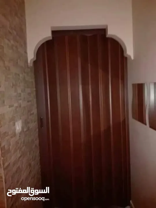 ابواب اوكورديون جديد وعرض خاص  من مطابخ فجر الامل للامنيوم
