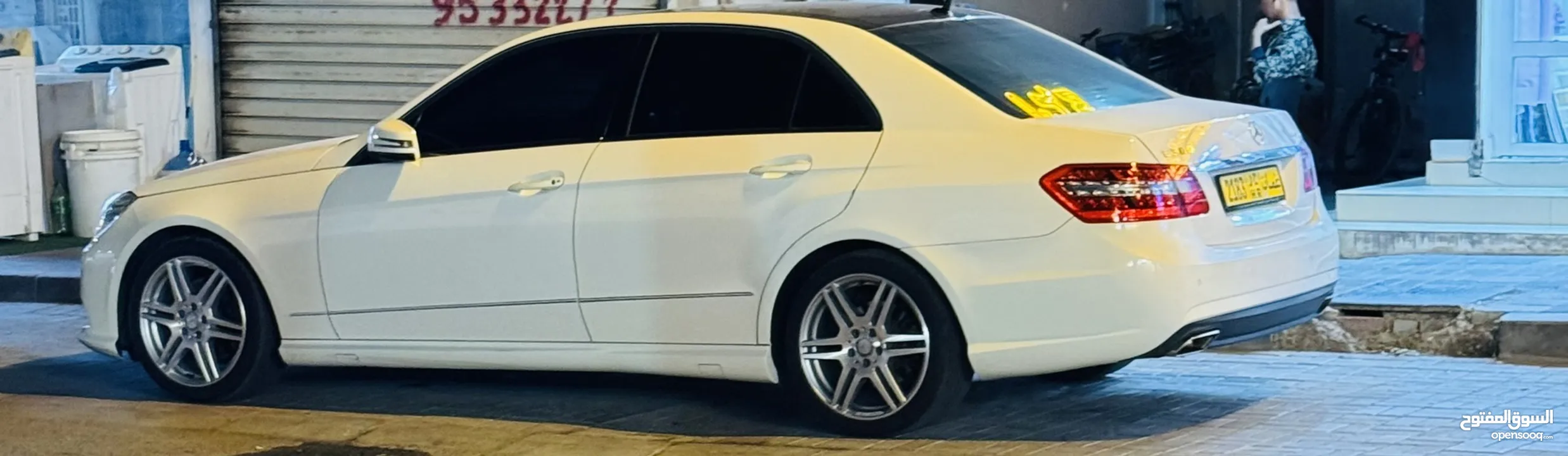 Mercedes benz E300 2010