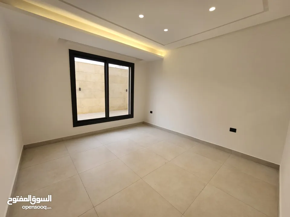 شقة فاخرة للبيع في منطقة الظهير - ref : 14485