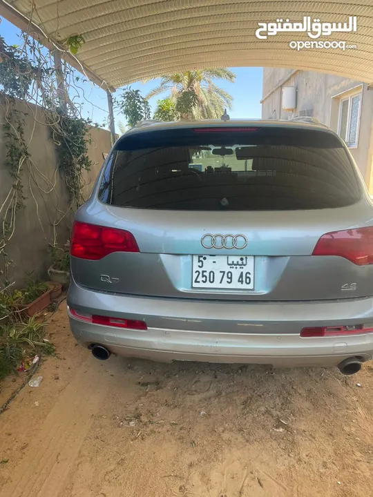 Audi 2010 aaa