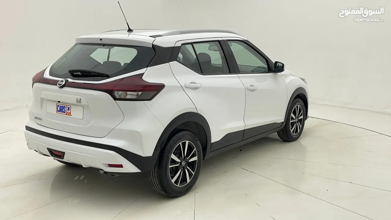 (HOME TEST DRIVE AND ZERO DOWN PAYMENT) NISSAN KICKS