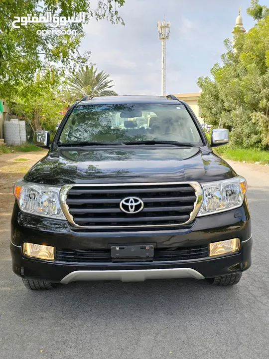 Land cruiser GXR V8 GCC 2009 price 69,000 AED