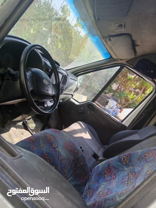 سيارة فورد ترانزيت مديل 2003 غوفع شصي طويل