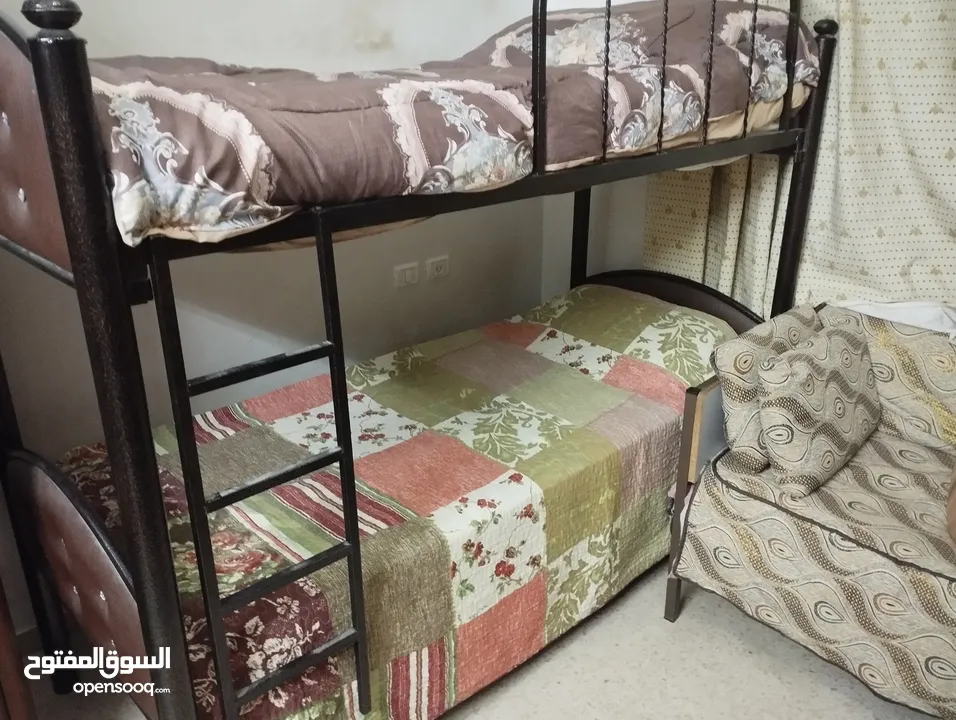 تخت طابقين للبيع