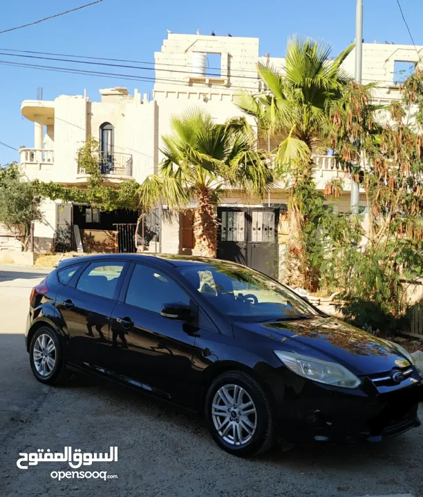 فورد فوكس موديل 2014 هاتشباك